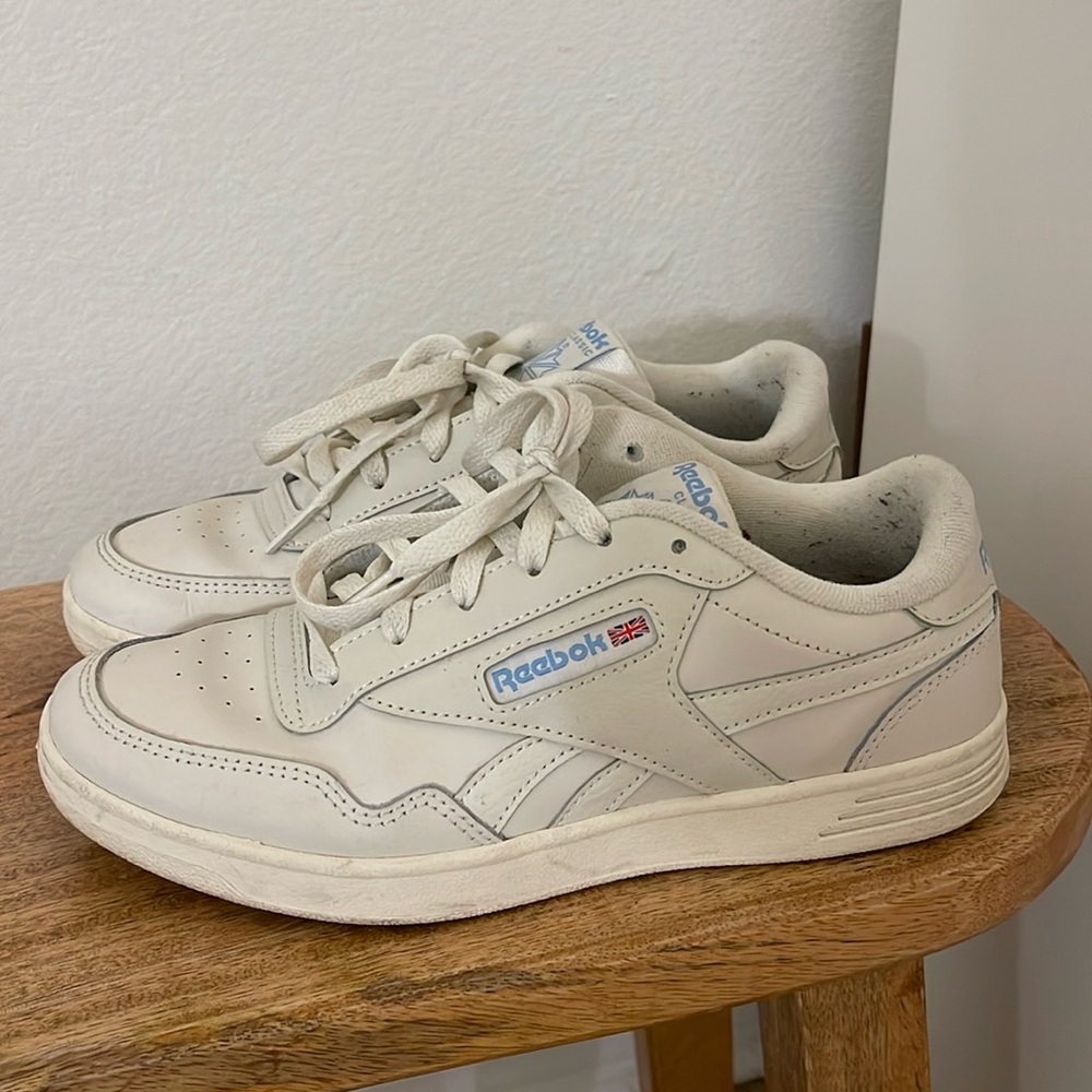 Women’s Reebok sneakers
